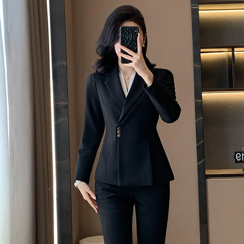 Women Formal Wear Shirt And Pant - Professioneel damespak voor herfst en winter,