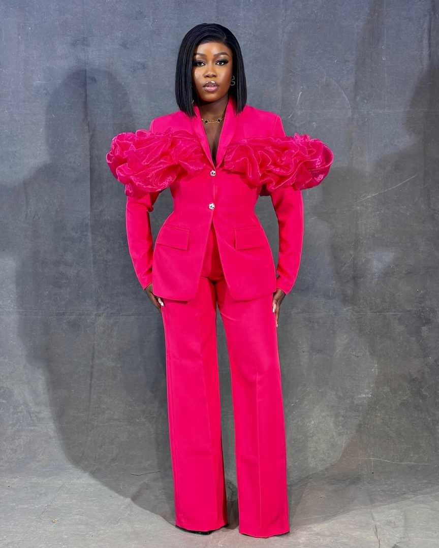 Aangepaste hete roze vrouwen b - Women'S Formal Jackets To Wear With Dresses recensie en prijs
